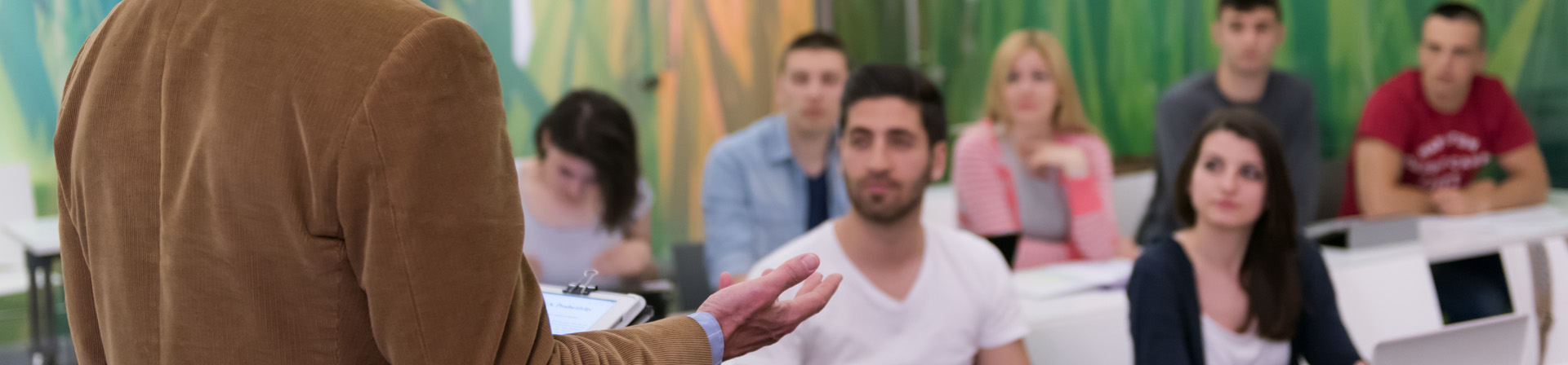 ISO-9001-Beratung zur Zertifizierung für Bildung und Weiterbildungseinrichtungen Volkshochschule, Berufsschule, Fachschule, Hochschule, Akademie, Trainingszentrum 